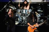 Slash solo 2014 0512_musicares slash (15)